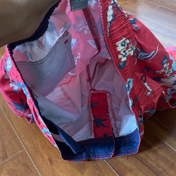 ST JOHN’S BAY Drawstring Swimming Shorts Hawaiian L - Picture 7 of 12